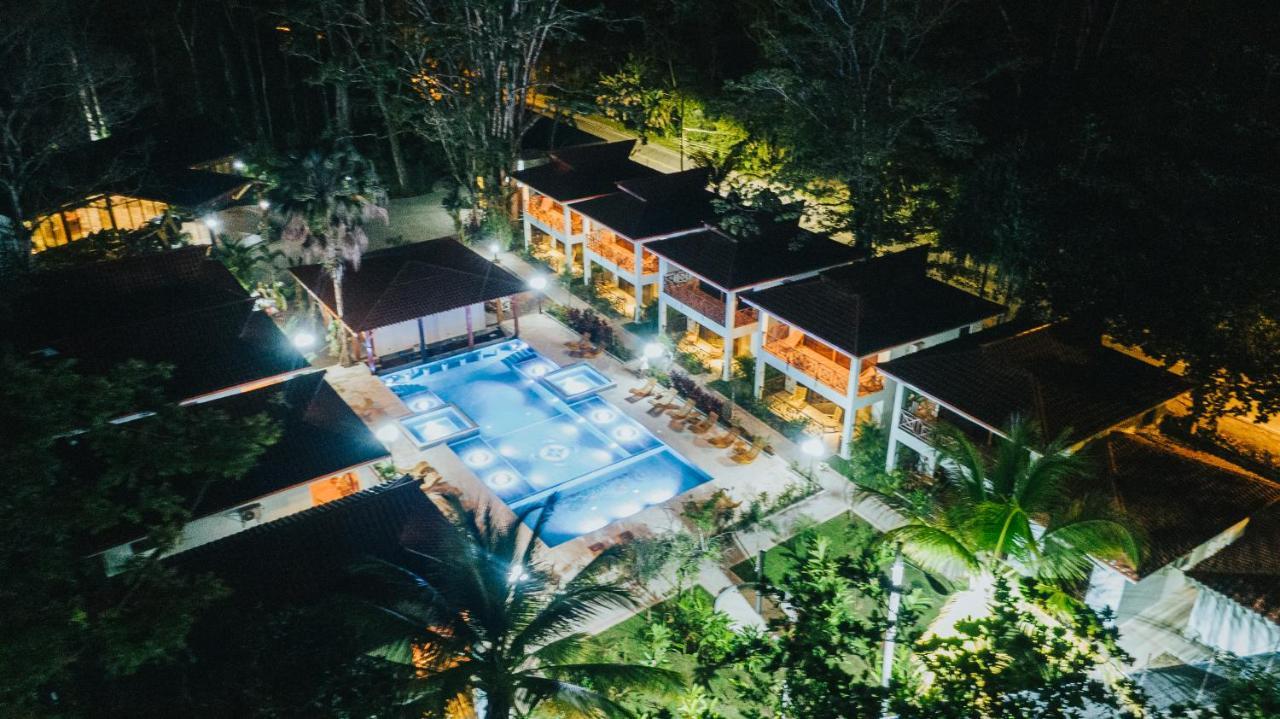Bungalows Punta Uva Buitenkant foto